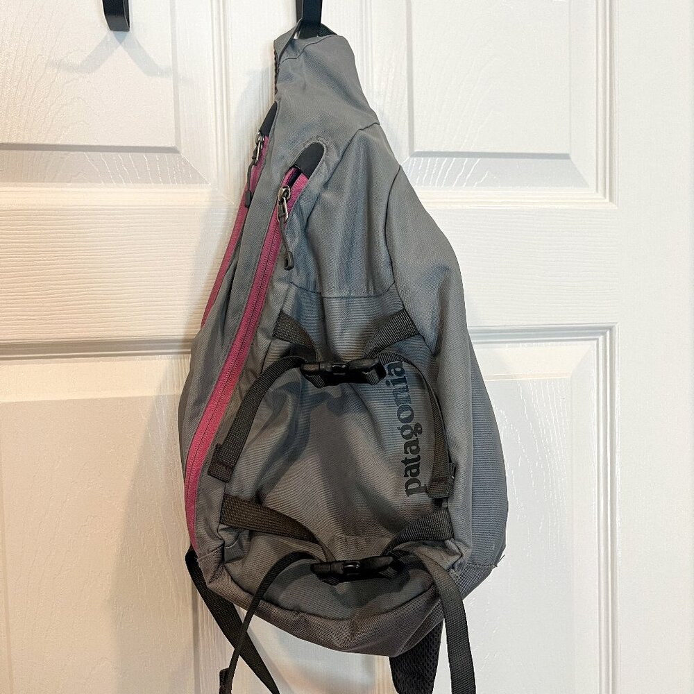 Patagonia Atom 8L Sling Bag Backpack, Discontinued 3-Point Support Model